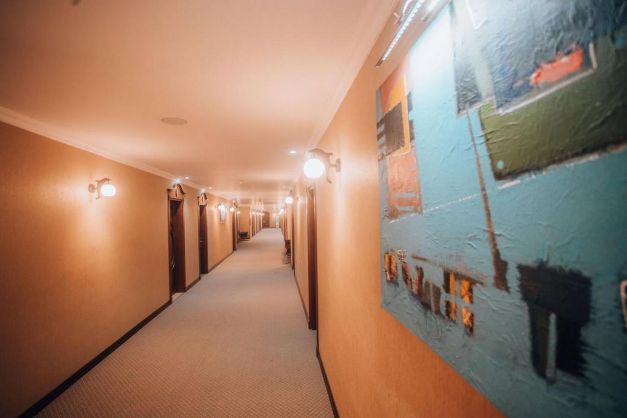 Royal Sapphire Hotel Baku Ngoại thất bức ảnh