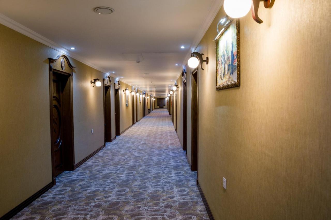 Royal Sapphire Hotel Baku Ngoại thất bức ảnh