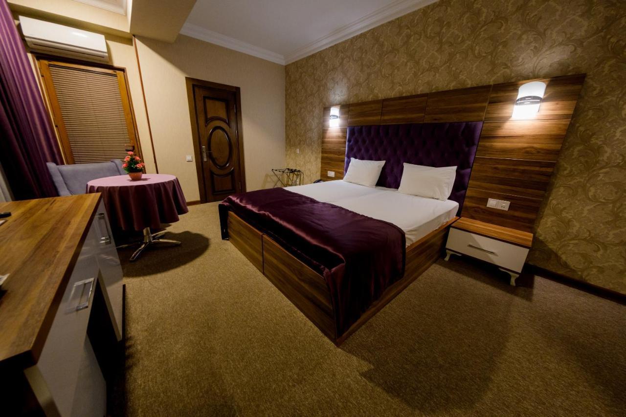Royal Sapphire Hotel Baku Ngoại thất bức ảnh