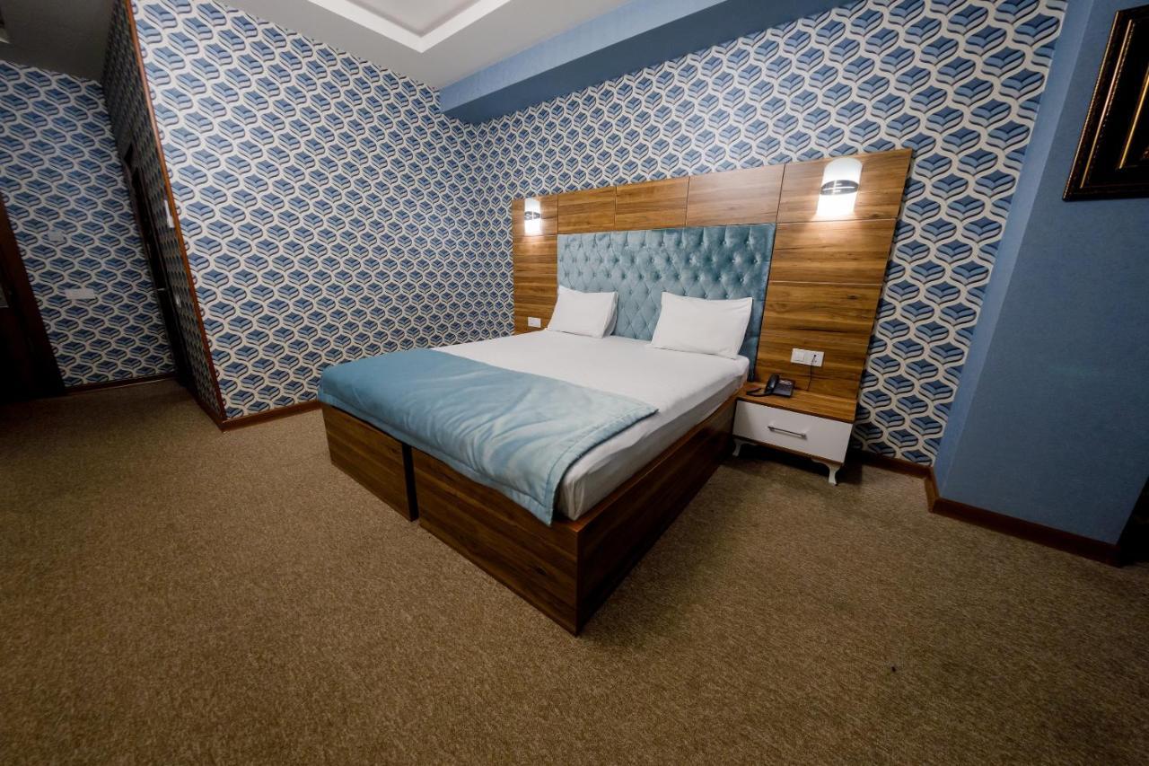 Royal Sapphire Hotel Baku Ngoại thất bức ảnh
