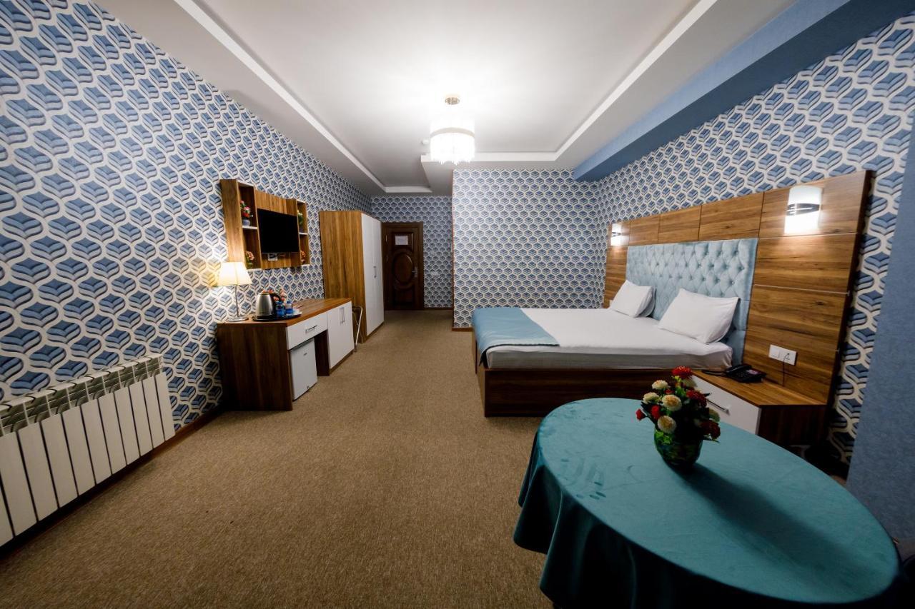 Royal Sapphire Hotel Baku Ngoại thất bức ảnh