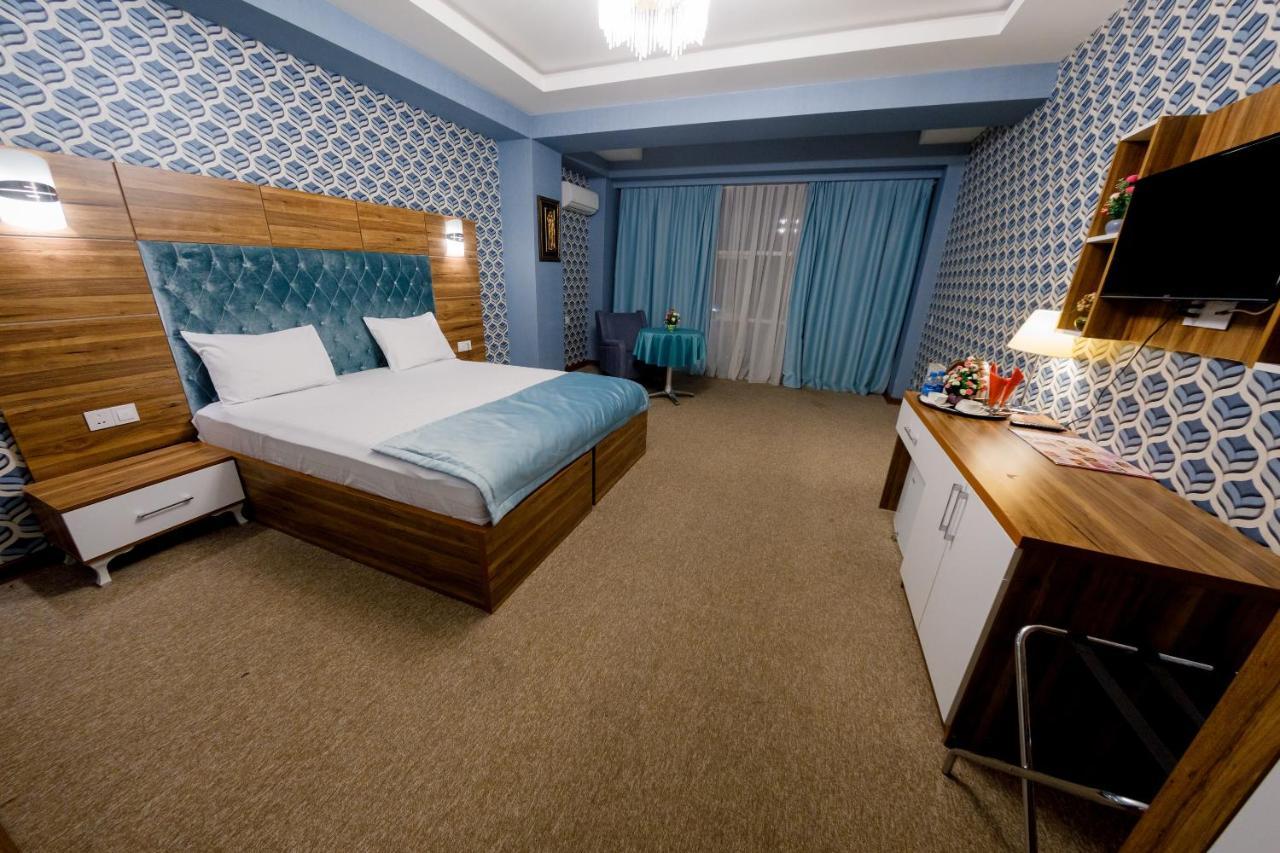 Royal Sapphire Hotel Baku Ngoại thất bức ảnh